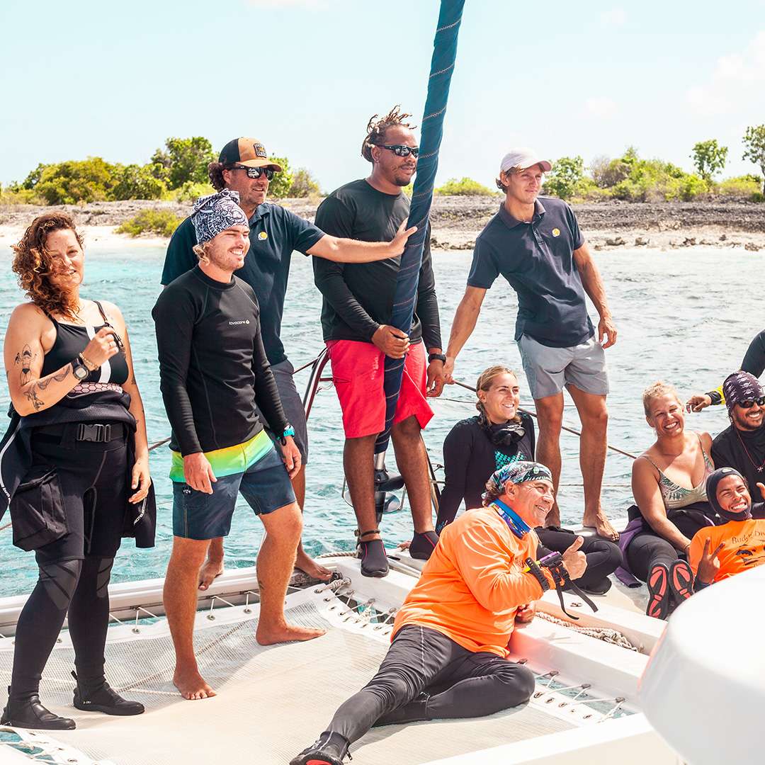 Sail, Dive & Dine