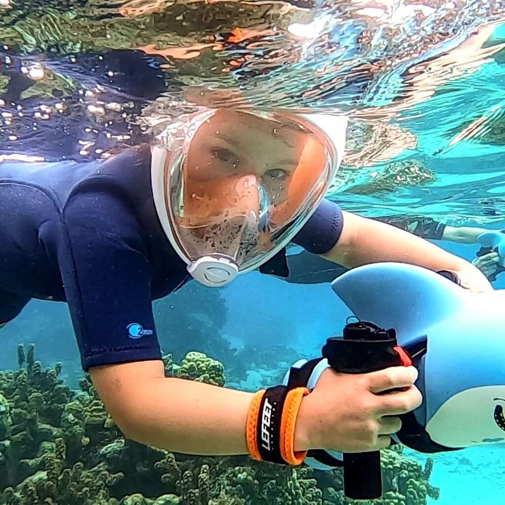 sea scooter snorkeling Bonaire