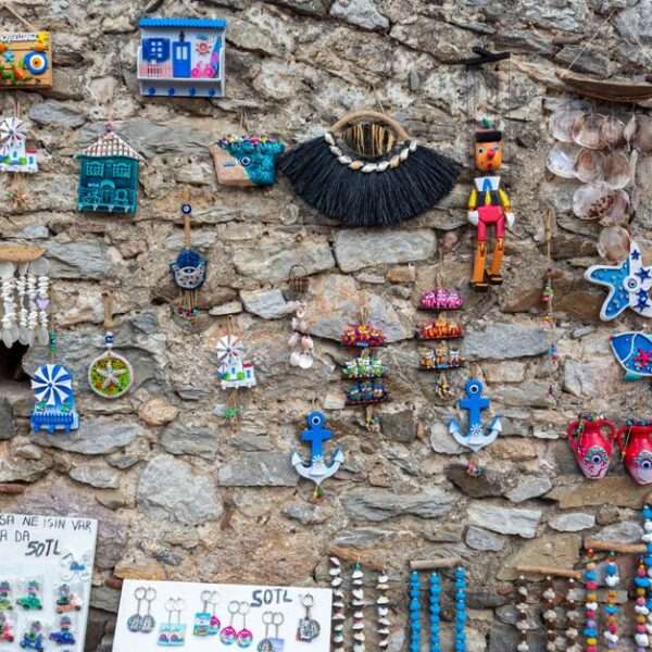 unique souvenirs from Bonaire