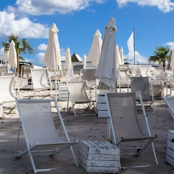 Bonaire beach club experiences