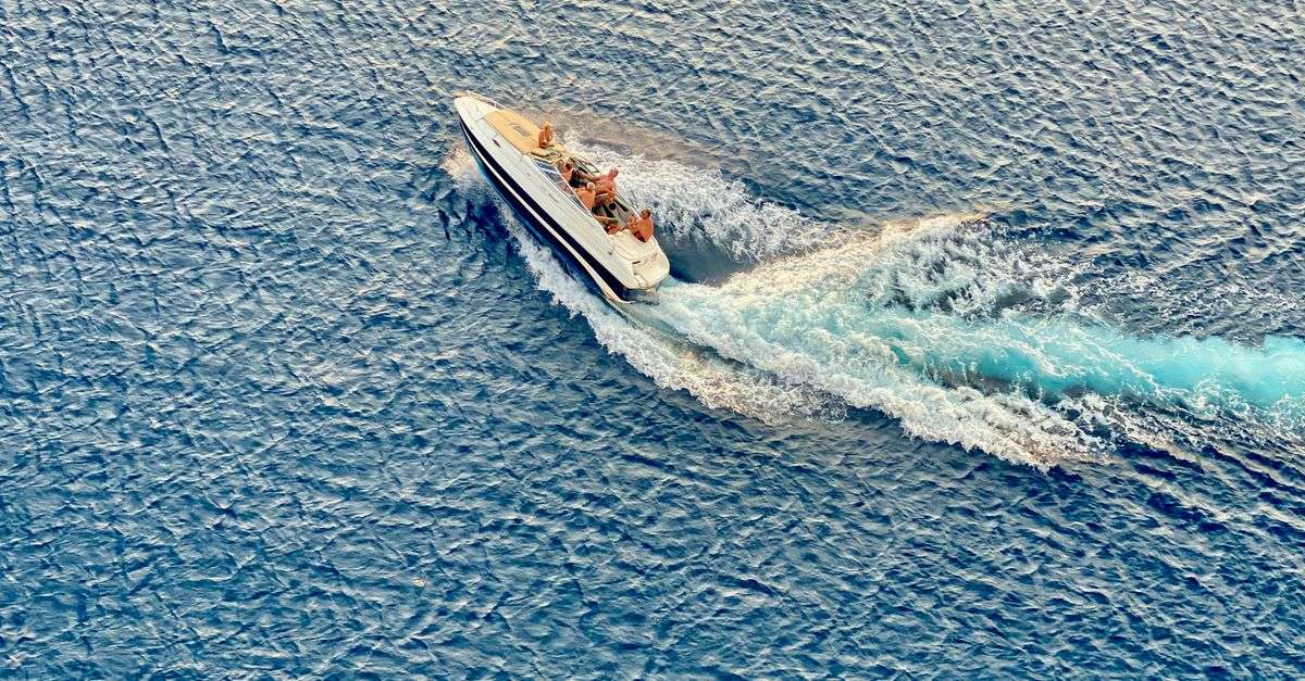 Bonaire historical boat tours
