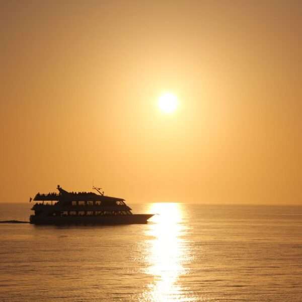 Bonaire sunset cruises