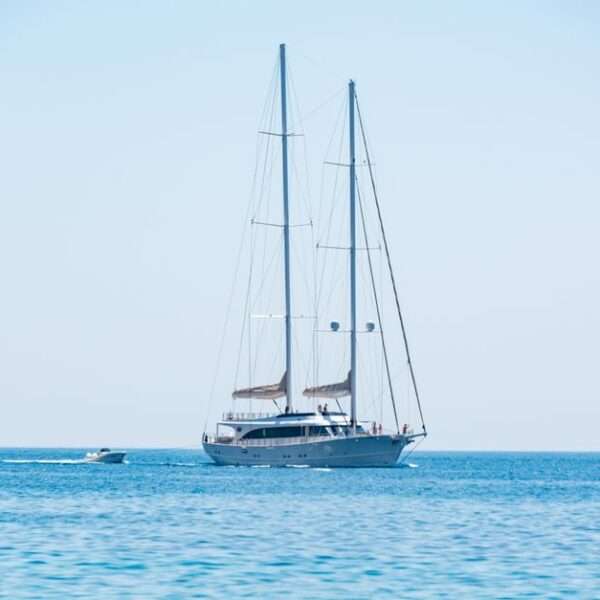 Bonaire private yacht charters