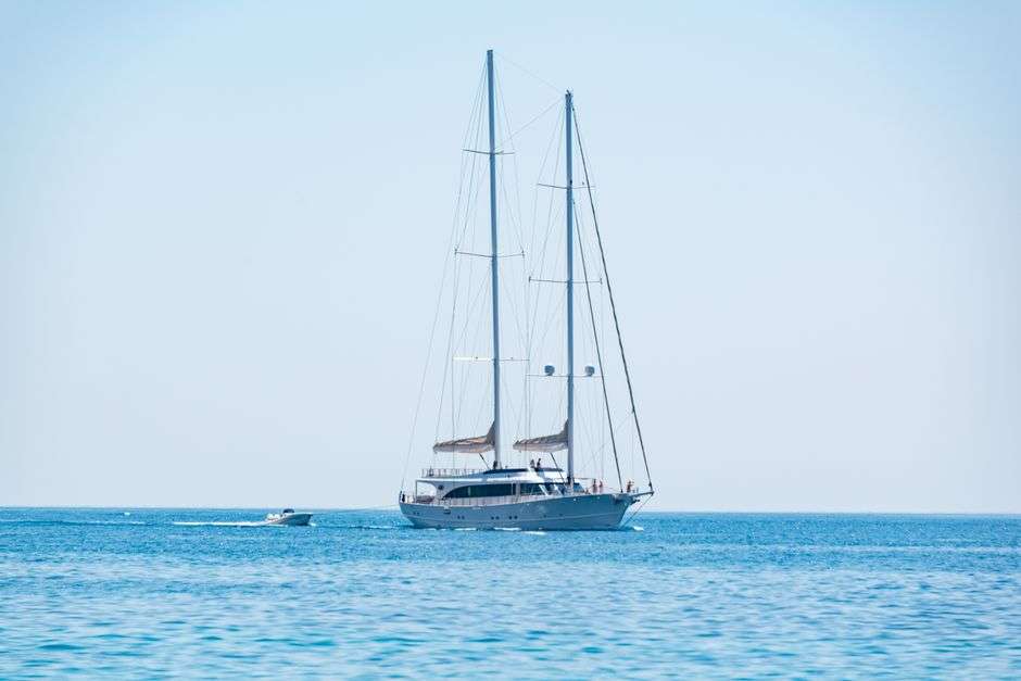 Bonaire private yacht charters