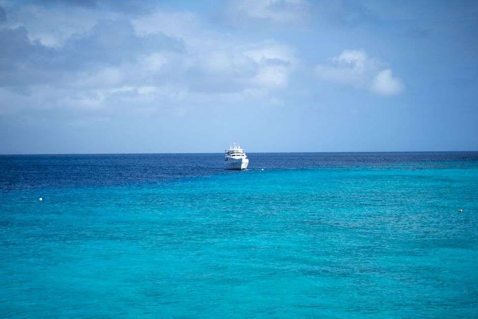 luxury yacht charters in Bonaire